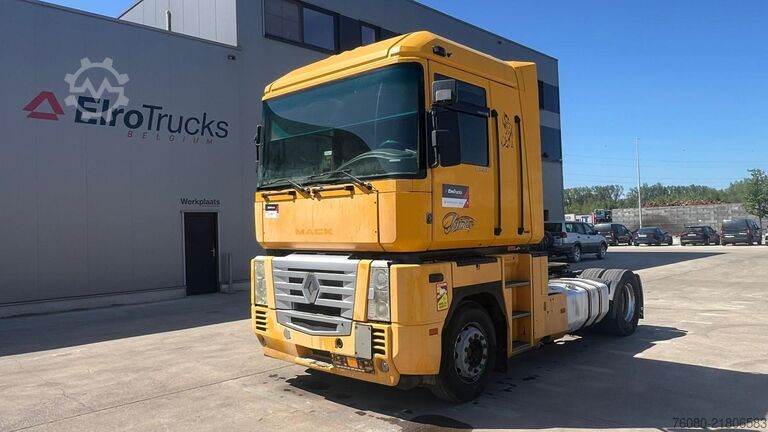 Tracteur standard Renault AE 440 Magnum E-tech (BOITE MANUELLE / MANUAL G...