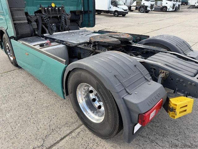 Trattore stradale standard IVECO AS440S53T/P / Intarder / Kipphydraulik