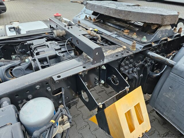 Standaard trekker MAN TGS 18.500 BL 4x4-Intarder-Hydraulik