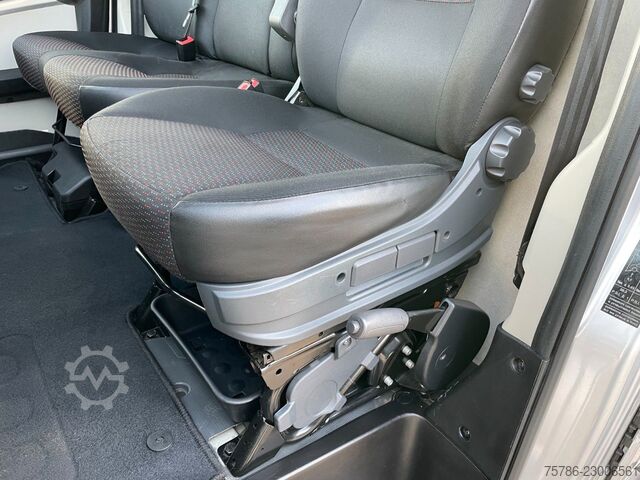 Hög tak skåpbil PEUGEOT Boxer 335 KA L2H2/ 96kw/ AC/ RFK/ E-Paket/ AHK