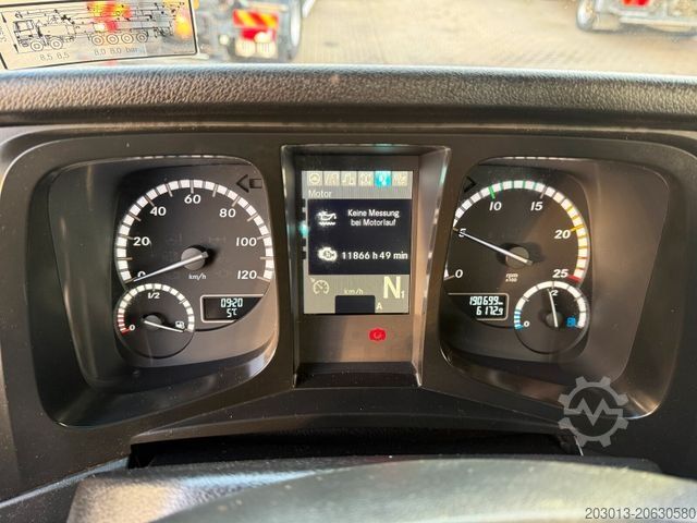 Autopompa per calcestruzzo MERCEDES-BENZ AROCS 3251 8x4 Putzmeister BSF 46-5.16 HLS