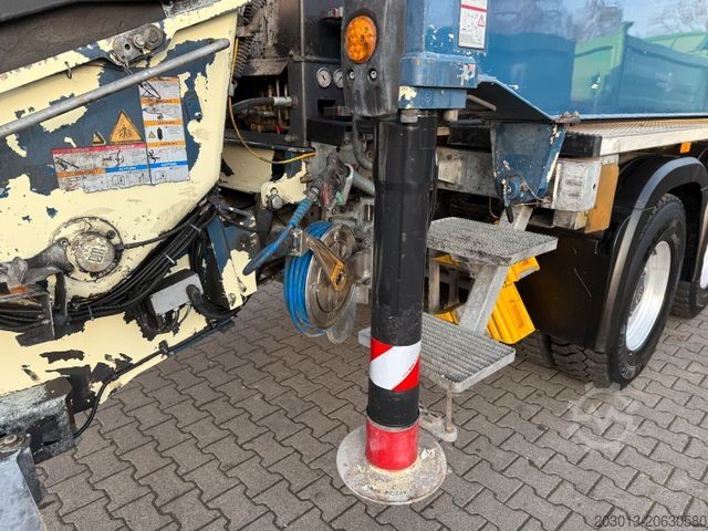 Betonpompwagen MERCEDES-BENZ AROCS 3251 8x4 Putzmeister BSF 46-5.16 HLS