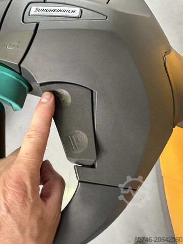 EJG 320 ( 2.0 T @ 600 MM !! ) * DEMO !!! JUNGHEINRICH EJG 320 ( 2.0 T @ 600 MM !! ) * DEMO !!