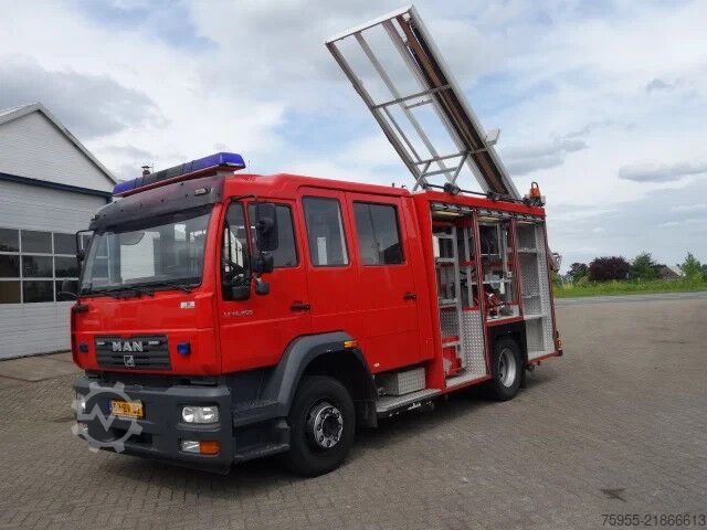Löschfahrzeug MAN L79 14-250