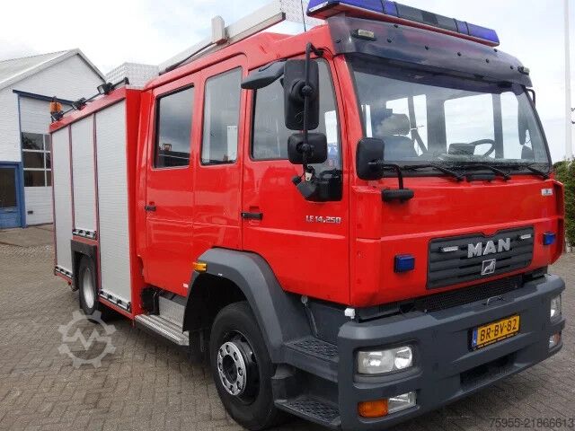 Löschfahrzeug MAN L79 14-250