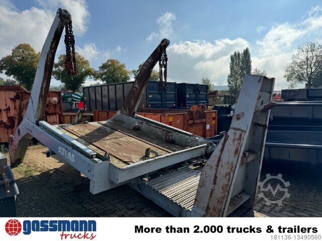 Speciallastbil Atlas hakenbare Absetzvorrichtung