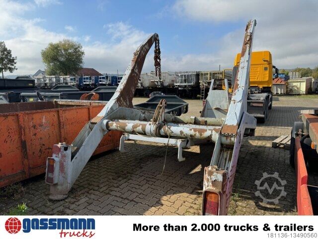 Speciallastbil Atlas hakenbare Absetzvorrichtung