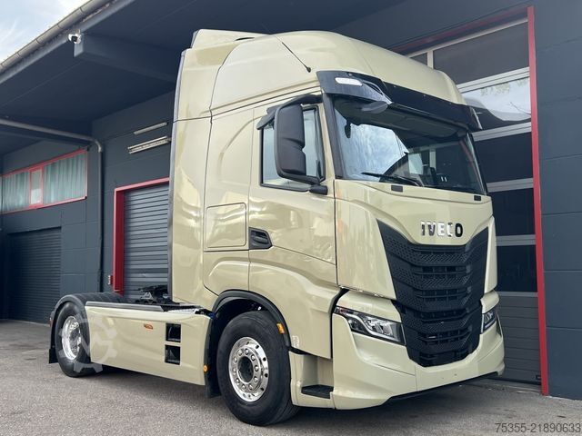 Standaard trekker IVECO S-WAY AS440S49 Intarder ALCOA NAVI Aerokit 2xPTO