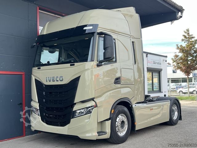 Standaard trekker IVECO S-WAY AS440S49 Intarder ALCOA NAVI Aerokit 2xPTO