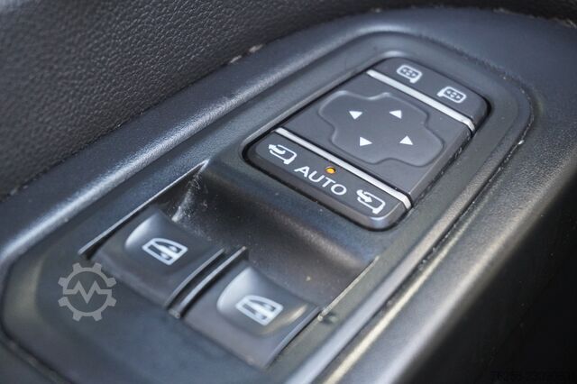  Renault Trafic 2.0 Blue dCi 130PK - Airco - Navi - Crui...
