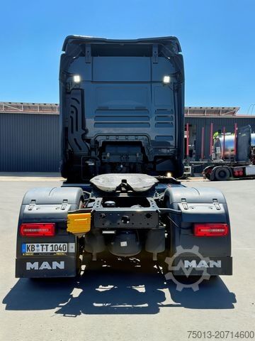 Standard tractor unit MAN 18.580 LL SA, Voll- Luft Federung, Kipphydraulik