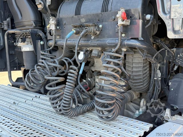 Standard tractor unit MAN 18.580 LL SA, Voll- Luft Federung, Kipphydraulik