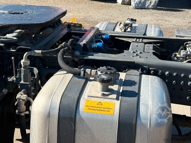 Standardní tahač MERCEDES-BENZ AROCS 1848 4x4 Voll- Allrad LoF 60 km/h, MIETEN?