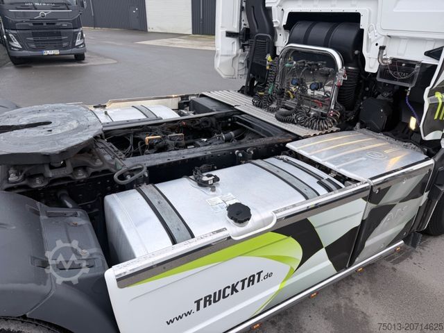 Standard SZM MAN Individual Lion TGX 18.640 LL Voll-Ausstattung