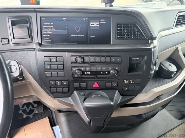 Standard SZM MAN Individual Lion TGX 18.640 LL Voll-Ausstattung