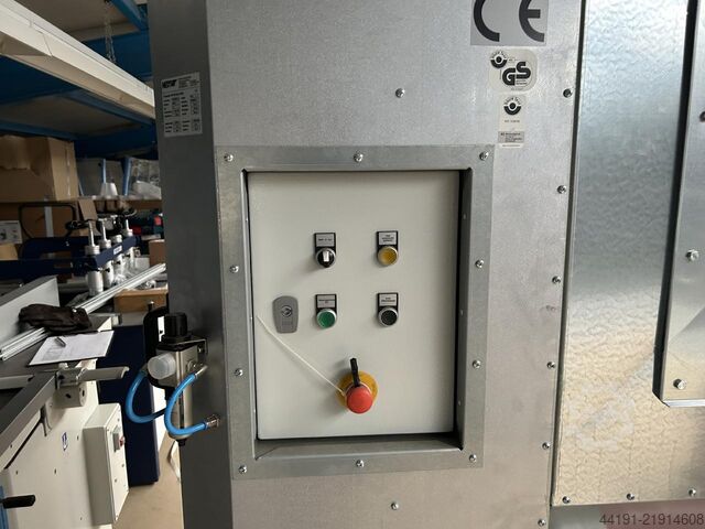 Odsávač prachu Nestro NE 160 plus