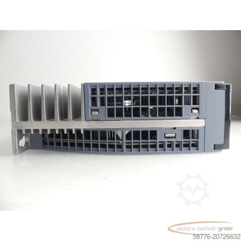Componente Siemens Siemens Sinamics S210 6SL3210-5HB10-4UF0 Umrichter SN:ZVM4XVM009140 0,4kW 240V~-ungebr.-