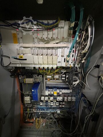 2nd universal machining center HERMLE