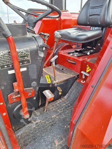 Tractor IHC 833 Allrad Kabine