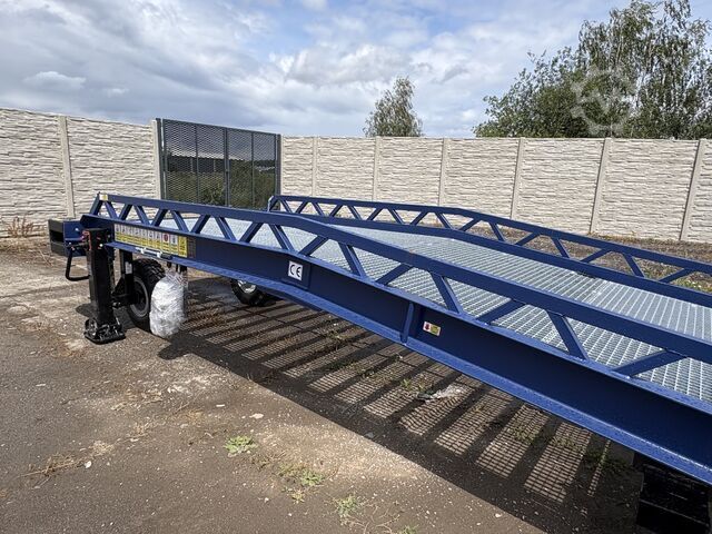 Mobile loading ramps, dock ramp Mobile ramp, loading ramp, dock ramp 8 tons