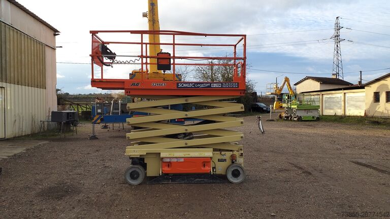 Scissor Lift JLG 3246ES (9,68m)