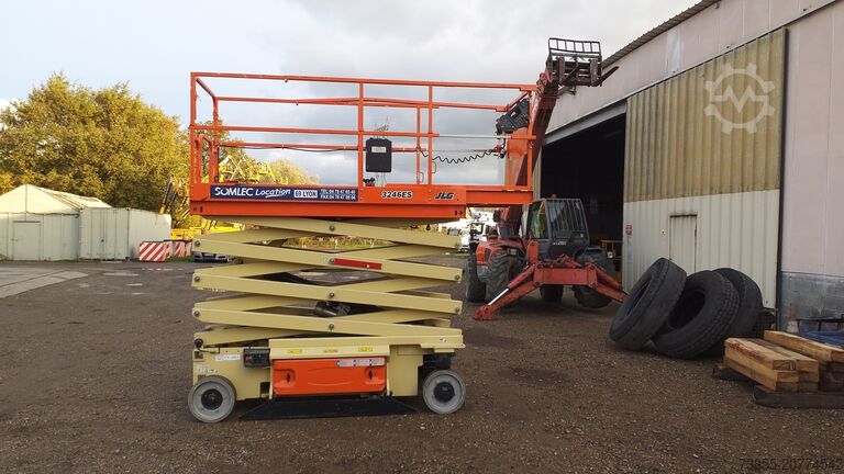 Scissor Lift JLG 3246ES (9,68m)