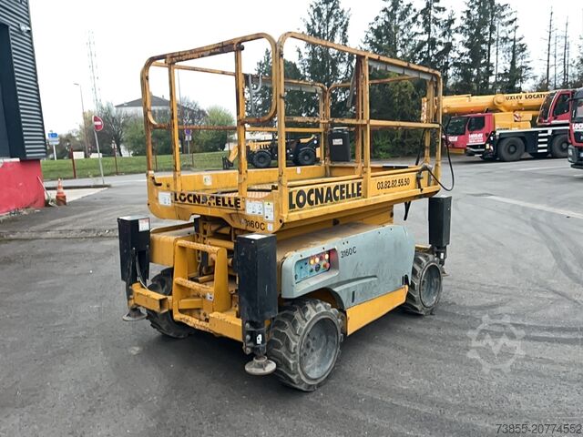 Scissor Lift Haulotte Compact 10 (10m)