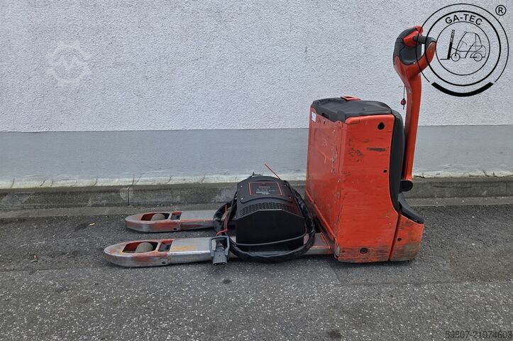 Niederhubwagen Linde T16