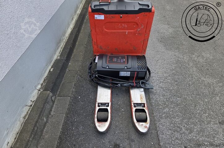 Niederhubwagen Linde T16