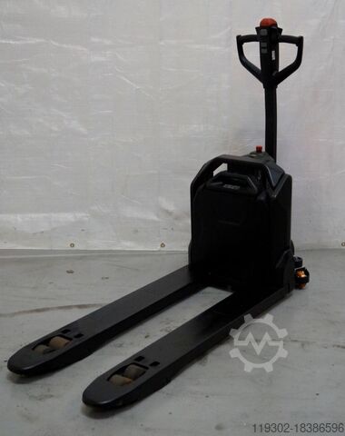 Electric Pallet Truck Toyota LHE 130 Tyro