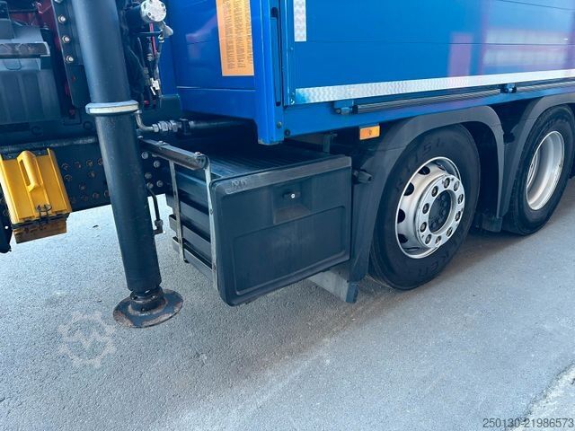 LKW mit Pritsche (offen) MERCEDES-BENZ Actros 2551 6x2 LL/PALFINGER+ Ackermann AH/ Glas