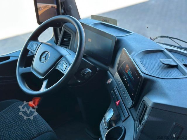 LKW mit Pritsche (offen) MERCEDES-BENZ Actros 2551 6x2 LL/PALFINGER+ Ackermann AH/ Glas