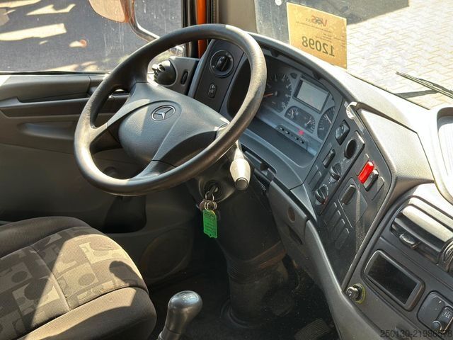 Tre-vejs tippevogn MERCEDES-BENZ Atego 818 4x2 BB MEILLER DSK
