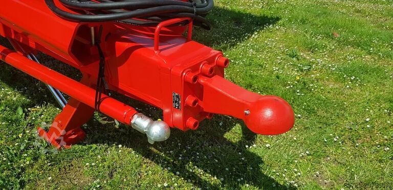 Beco maxxim 260 tractor trailer Beco maxxim 260