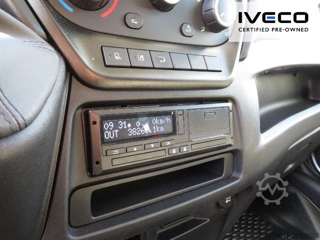 Vrachtwagen met bakwagen IVECO Daily 70C18HA8/P Koffer/LBW, Klima, NL 3228kg