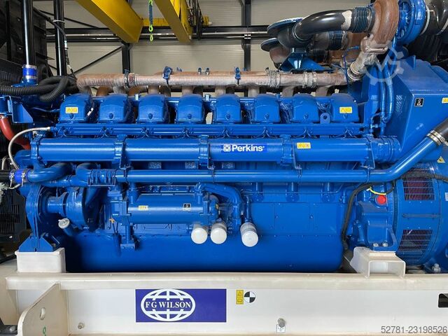 FG Wilson P2250-1 - Grupo electrógeno de 2250 kVA - DPX-16034-O FG Wilson P2250-1 - 2250 kVA Genset - DPX-16034-O