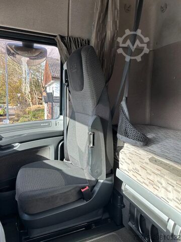 Tarpaulin DAF XF 106.440 DAF XF 106 440 BL 4x2 *SpaceCab *Pri...