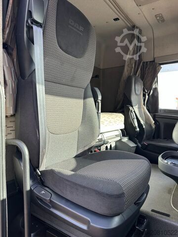 Tarpaulin DAF XF 106.440 DAF XF 106 440 BL 4x2 *SpaceCab *Pri...