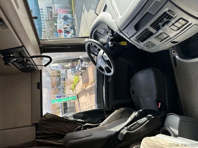 Tarpaulin DAF XF 106.440 DAF XF 106 440 BL 4x2 *SpaceCab *Pri...