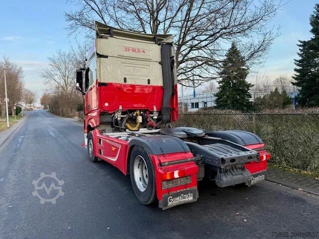 Standard-SZM Mercedes-Benz Actros 1845 StreamSpace / 2 x Tank / Euro6