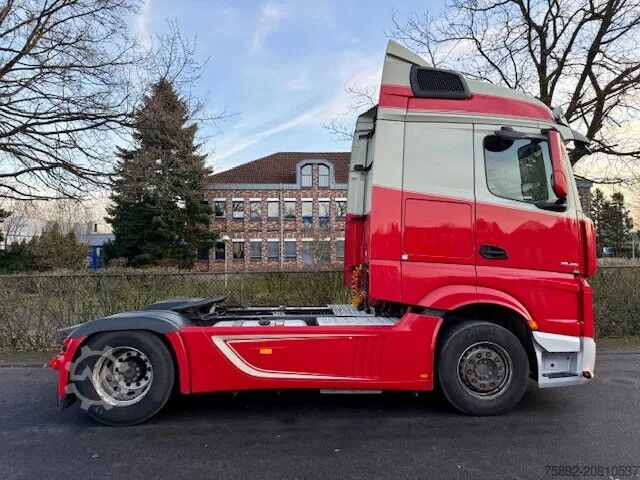 Standard-SZM Mercedes-Benz Actros 1845 StreamSpace / 2 x Tank / Euro6