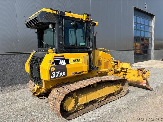 Planeringsmaskin Komatsu D37 PX-23