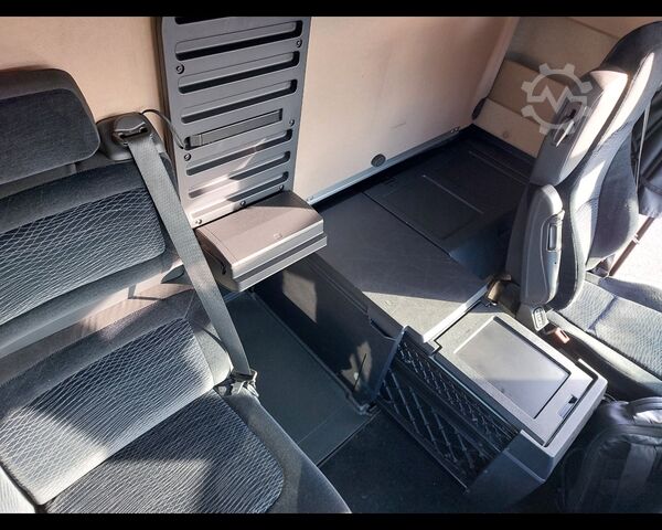 Cabeza tractora MERCEDES-BENZ Actros IV - actros 2548 L Flat cab. . 2,5 Euro VI