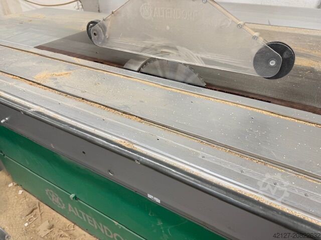 Sliding table saw Altendorf F 90