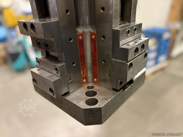 Clamping tower 4x NC 90 DUO 25x25 Allmatic Spannturm 4x NC 90 DUO 25x25