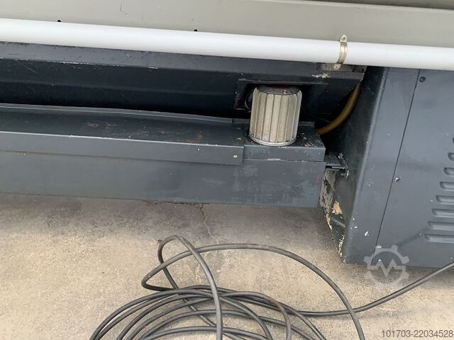 Paralleler Turm Colchester Mastiff 1400