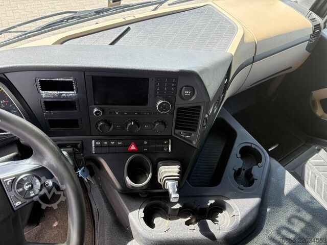 Standaard trekker Mercedes-Benz Actros 1936 Euro 6 / 580.000 KM / NL Truck  APK...