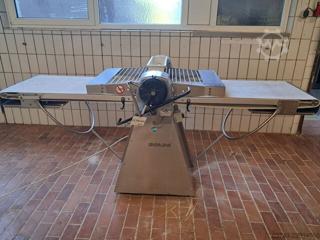 Mașină de laminat aluat, Calandru Seewer Rondo 