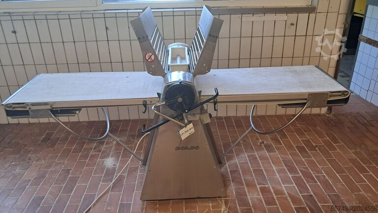 Mașină de laminat aluat, Calandru Seewer Rondo 