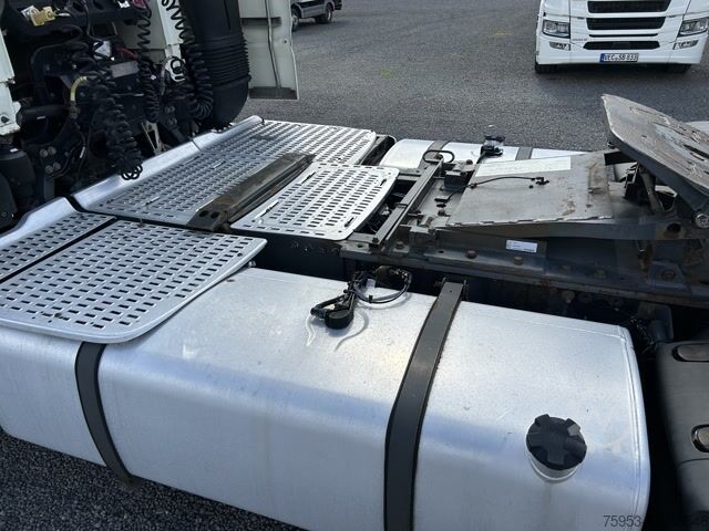 Standard nyergesvontató DAF XF 510 SSC LL Low höhenverstellbare Sattelkupplung